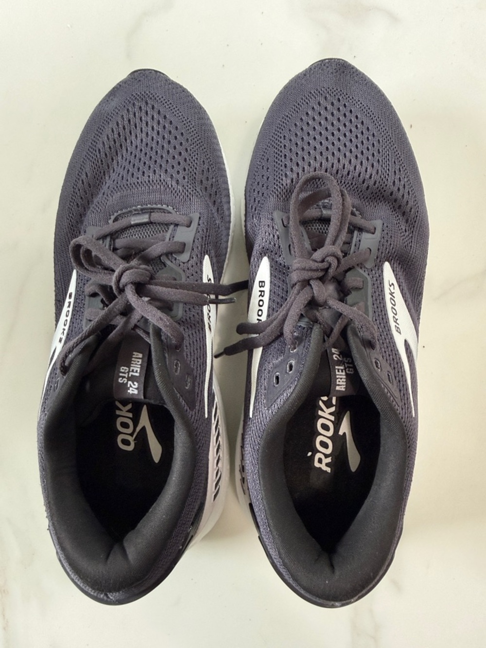 Brooks Ariel GTS Running Shoes - Black & White - Picture 10 of 11